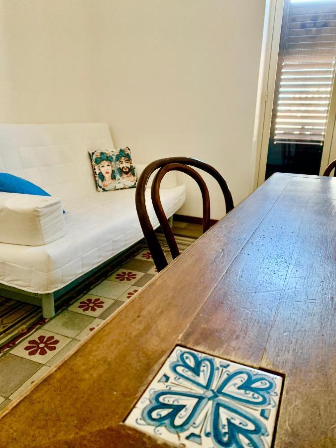 Suite Dreams Politeama ปาแลร์โม ภายนอก รูปภาพ