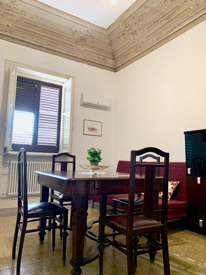 Suite Dreams Politeama ปาแลร์โม ภายนอก รูปภาพ