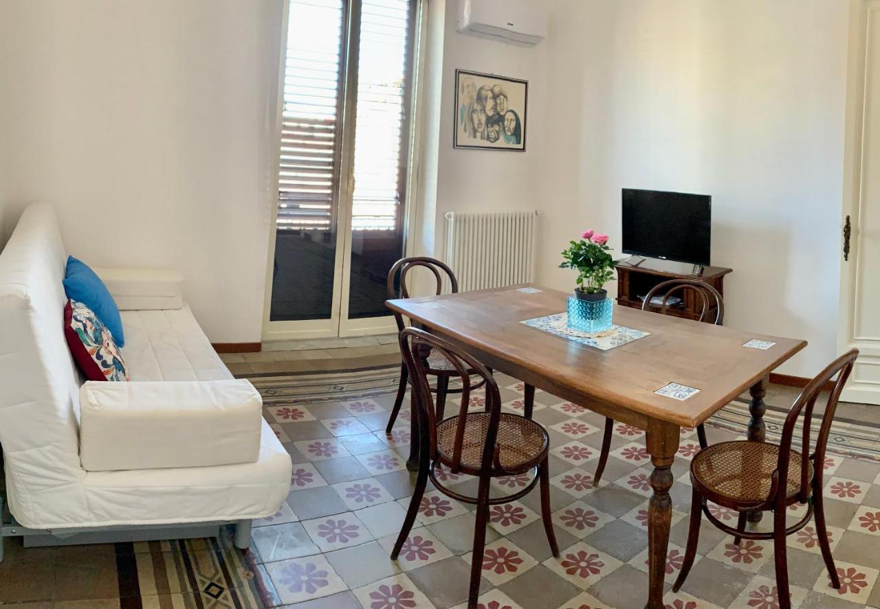 Suite Dreams Politeama ปาแลร์โม ภายนอก รูปภาพ