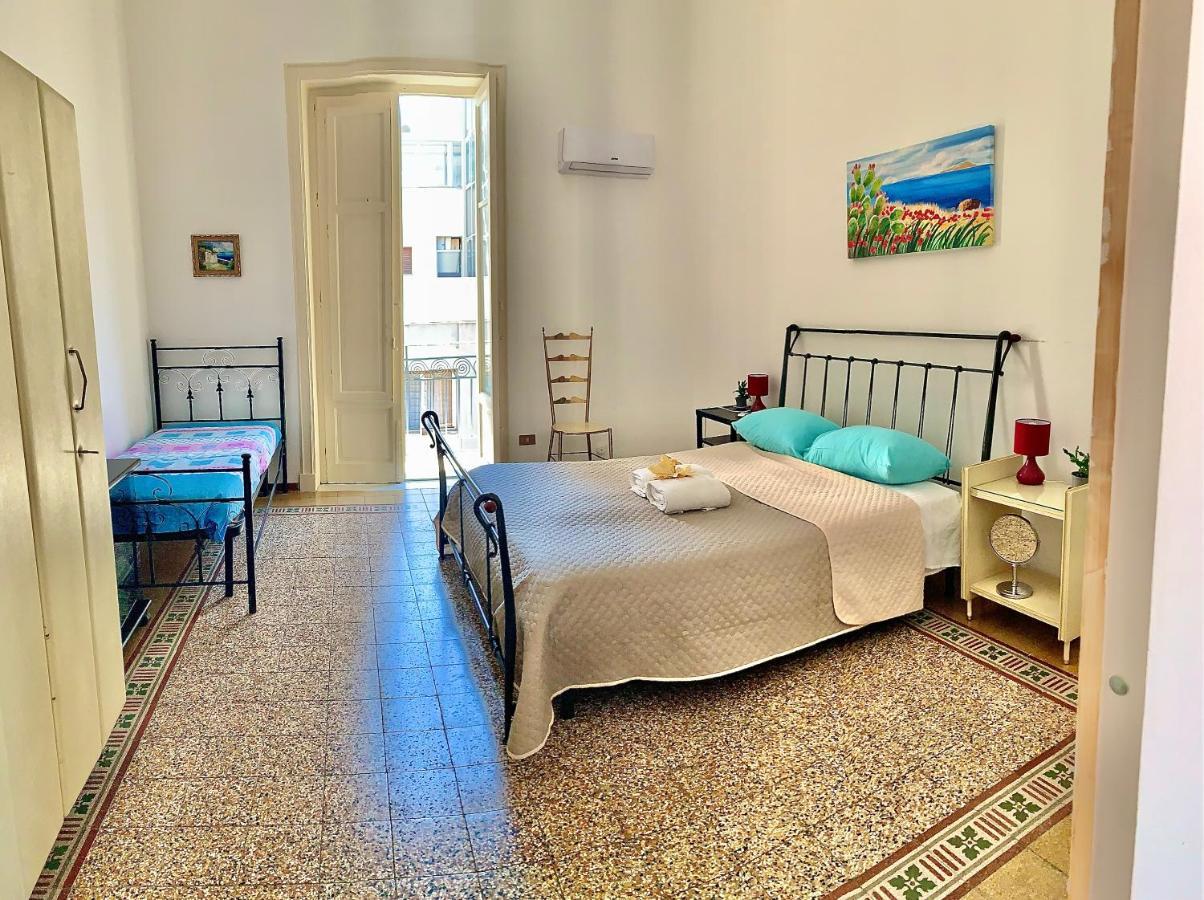 Suite Dreams Politeama ปาแลร์โม ภายนอก รูปภาพ