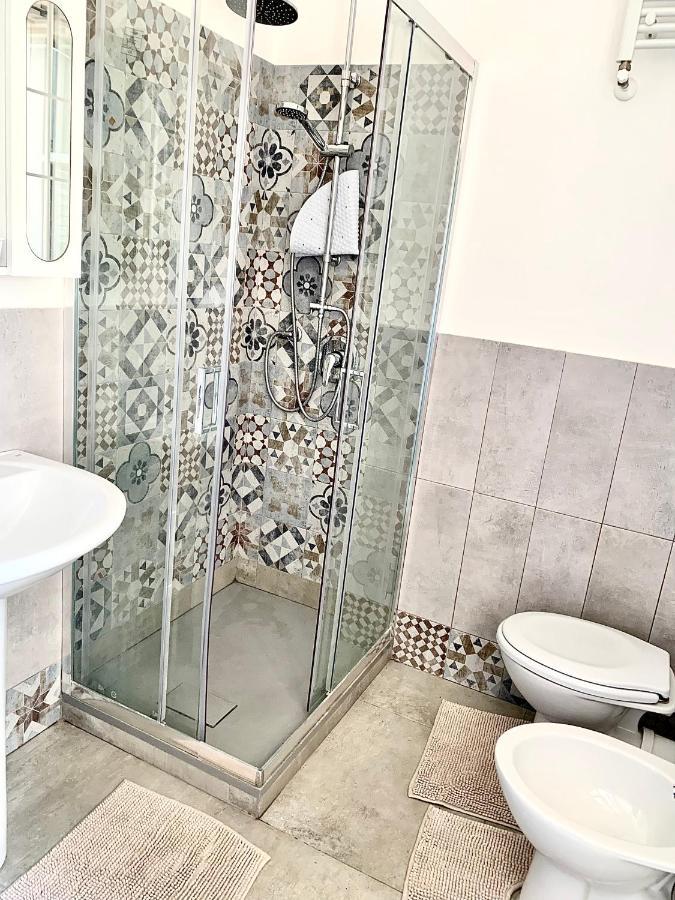 Suite Dreams Politeama ปาแลร์โม ภายนอก รูปภาพ